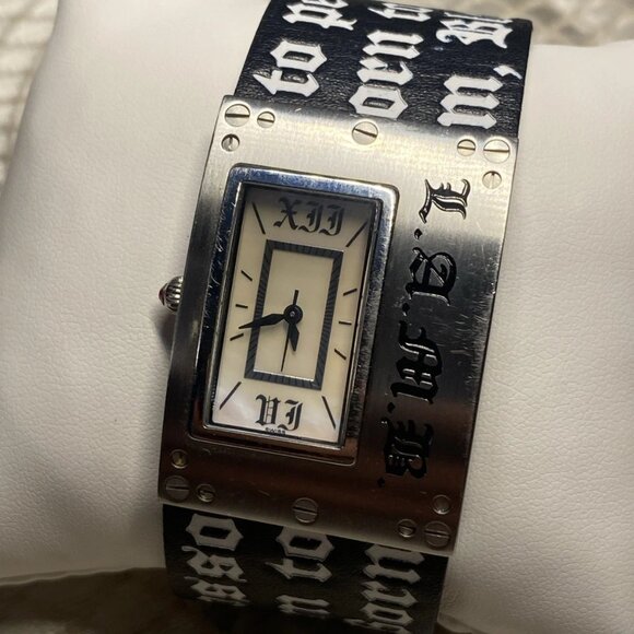 L.A.M.B. Gwen Stefani Women’s Watch LBA_0201001 Swiss Quartz - Picture 10 of 13